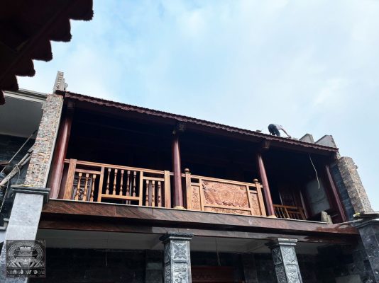 nhà gỗ lim lào 3 gian