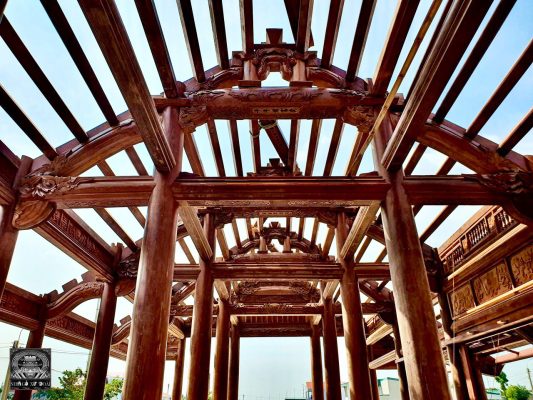 nhà gỗ sến 5 gian