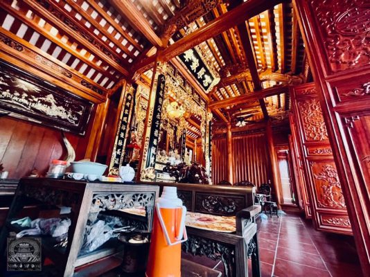 nhà gỗ xoan 5 gian đẹp
