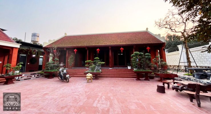 nhà gỗ xoan 5 gian thông hiên