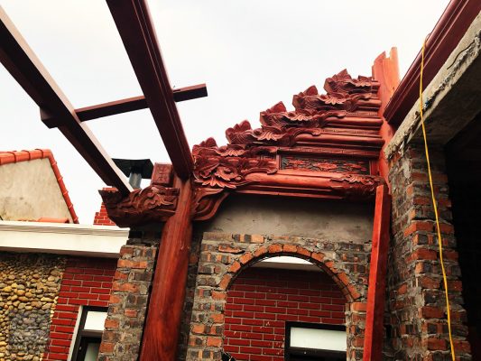 nhà gỗ xoan 5 gian thông hiên