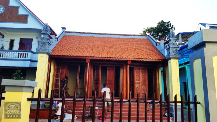 lợp ngói mũi hài nhà gỗ