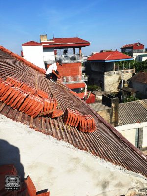 lợp ngói mũi hài nhà gỗ