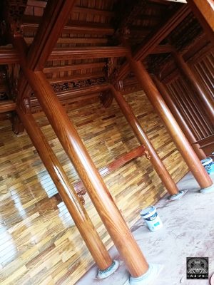nhà gỗ lim 3 gian 18 cột
